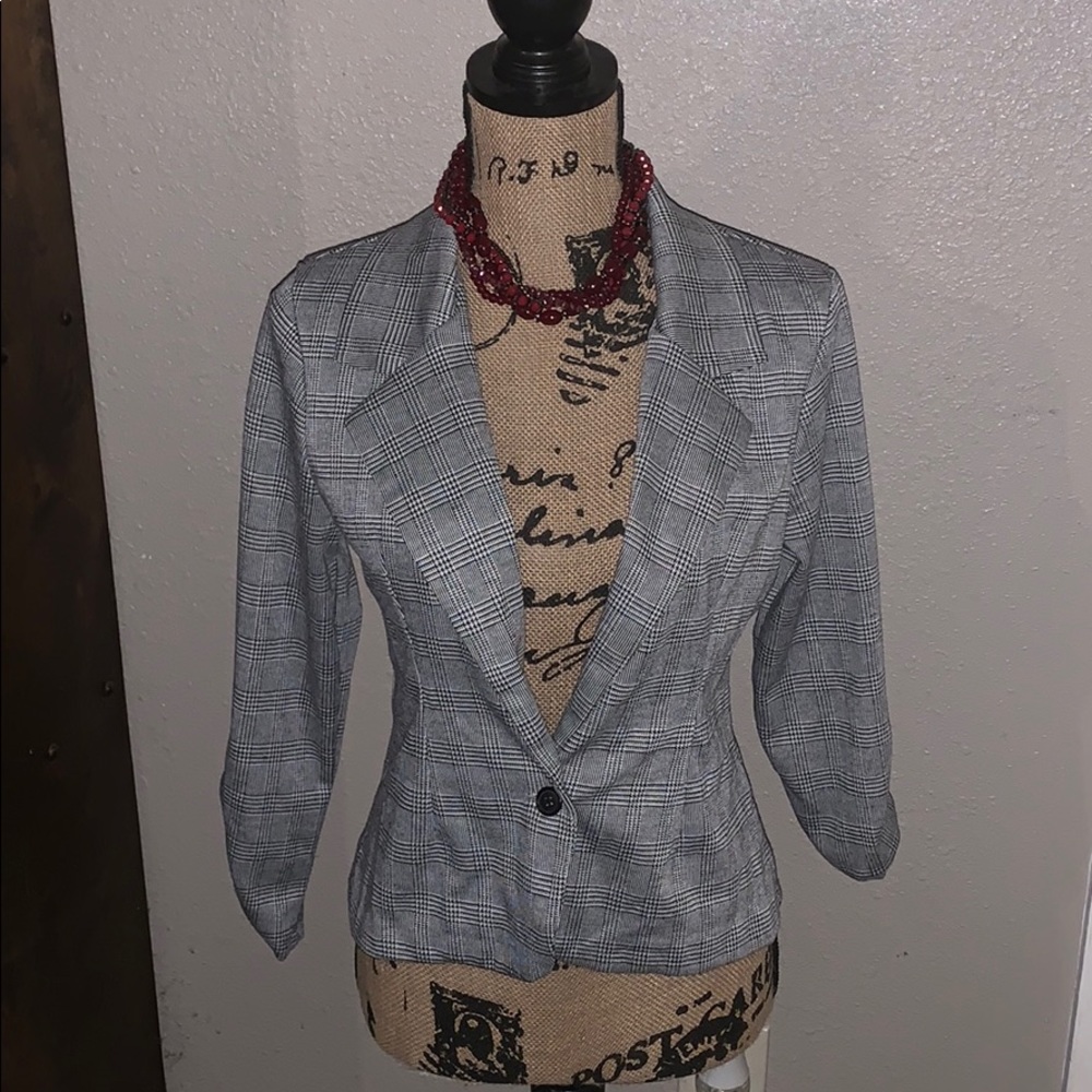 Cute Ladies Blazer